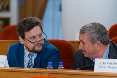 Депутаты приняли в первом чтении бюджет Оренбуржья 